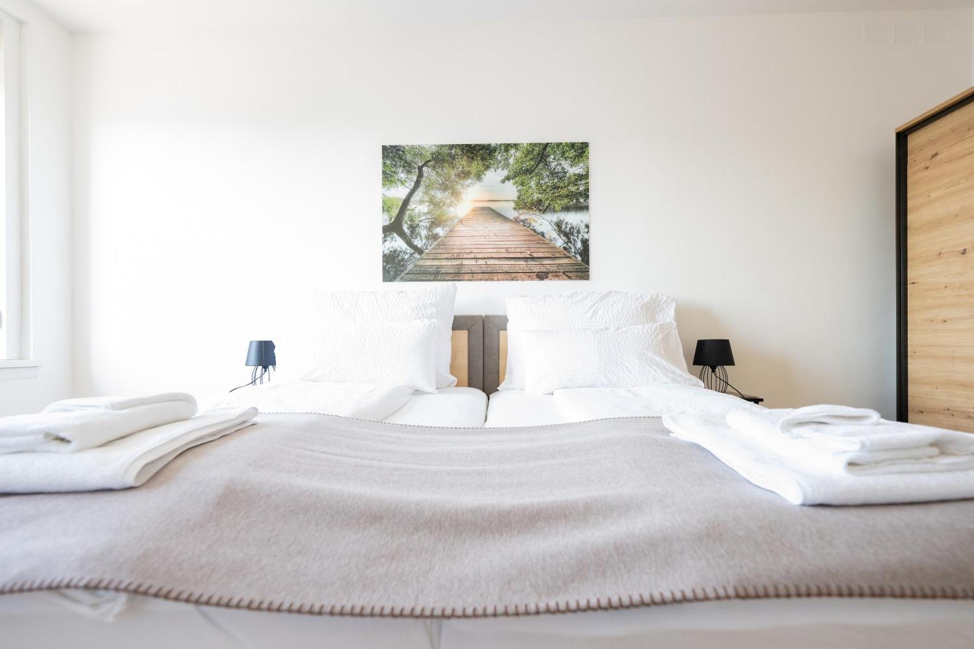 Tamliving Center Luxury 4 Rooms Smart Tv Kitchen Great View กราซ ภายนอก รูปภาพ